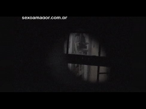 ❤️ 金发女郎被隐藏在空心砖后面的邻居偷窥者偷偷录影 ❌ Porno﹏﹏
